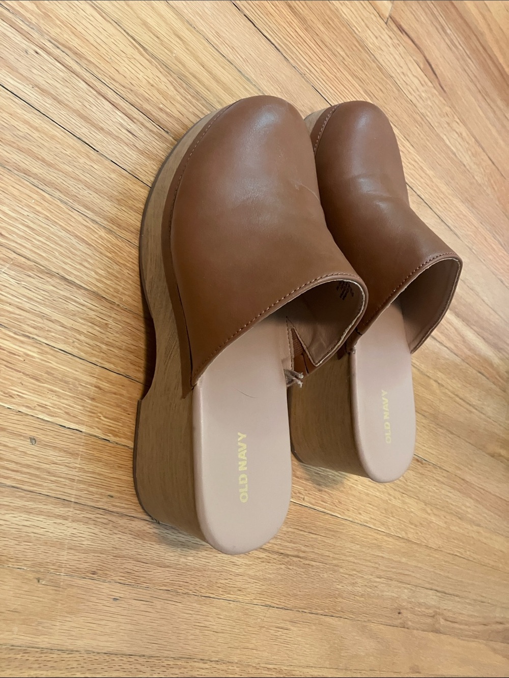 Old Navy Tan Brown Platform Slip-On Clogs